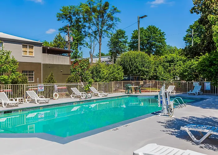Quality Inn Atlanta Northeast I-85 Chamblee