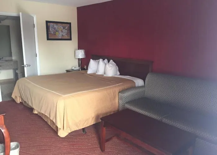 Quality Inn Thomson