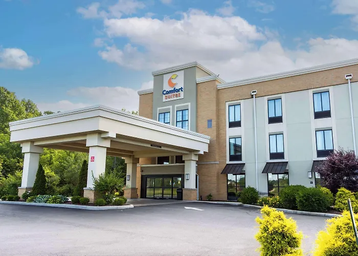 Comfort Suites-Youngstown North
