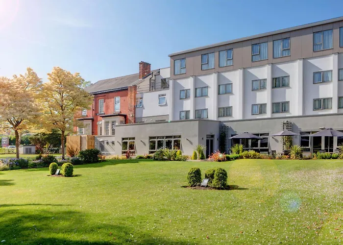 Best Western Plus Pinewood , Manchester Airport South