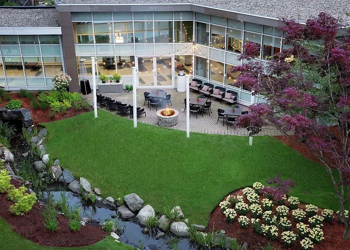 Embassy Suites By Hilton Boston Marlborough
