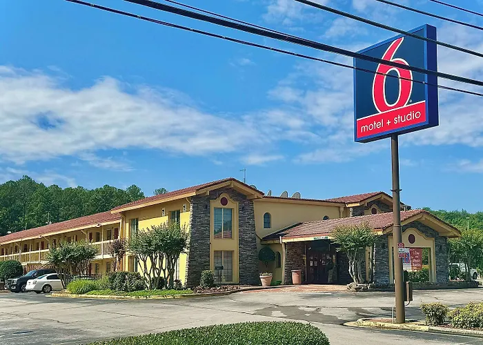 Motel 6 Huntsville Al University Dr.