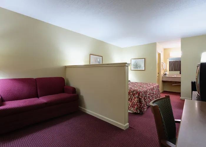 Americas Best Value Inn & Suites Greenville