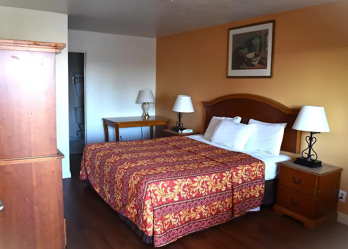 Valley Hotel