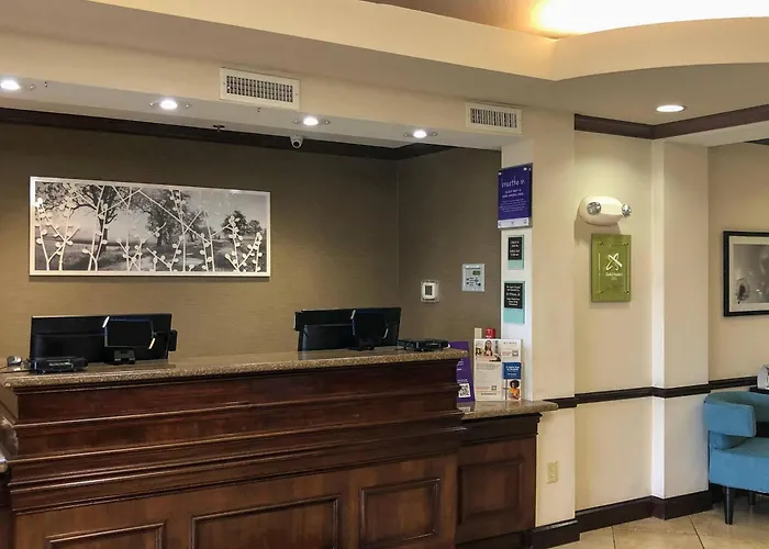 Sleep Inn & Suites Near University