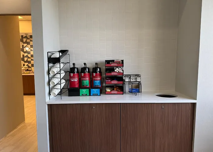 La Quinta By Wyndham New Haven