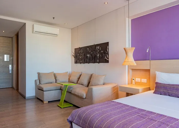 Hotel Bari Bucaramanga By Oxohotel