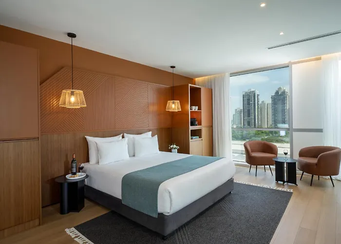 Prima Link Hotel