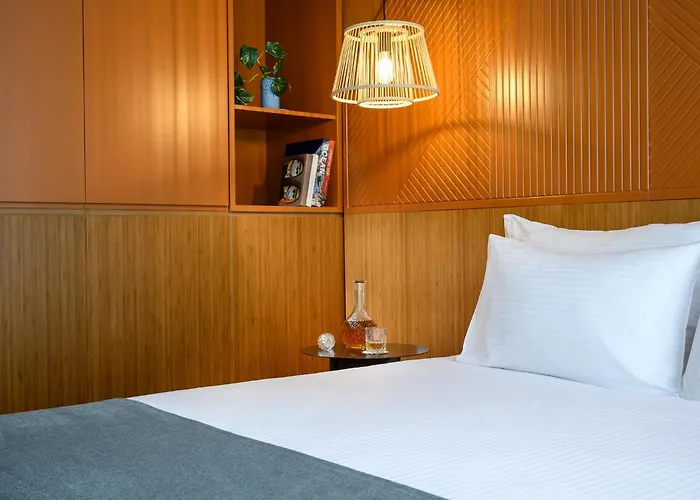 Prima Link Hotel