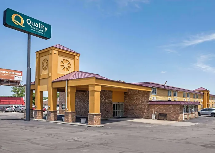 Quality Inn & Suites Lincoln South