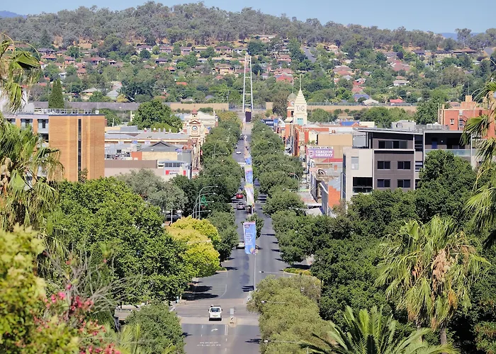 Atura Albury