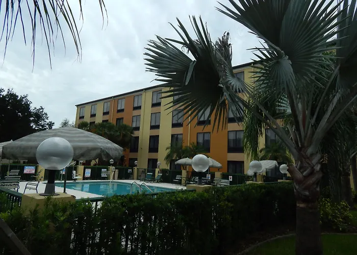 Comfort Suites Tampa - Brandon Heartland