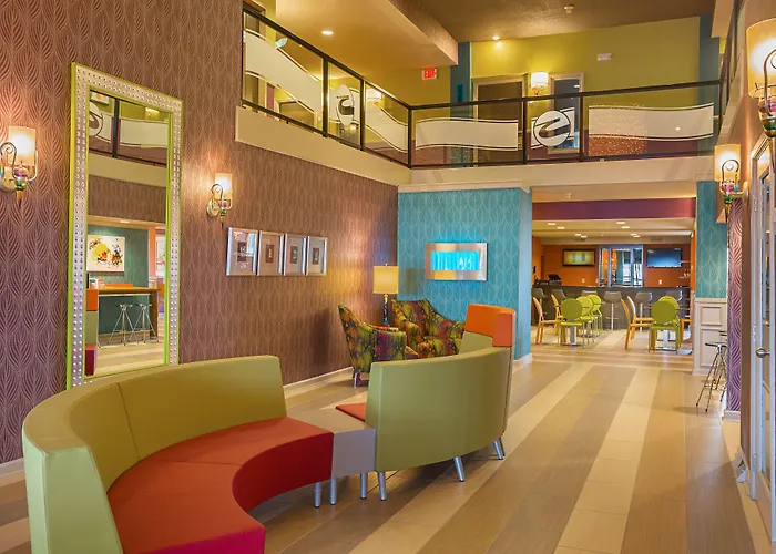 Clarion Inn & Suites Eastland Area