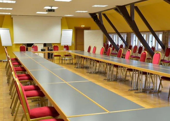Land- Und Golfhotel Alte Fliegerschule Eisenach