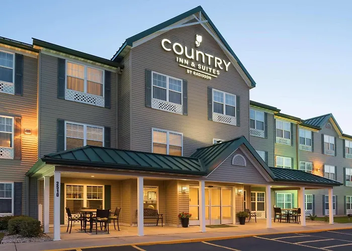 Country Inn & Suites By Radisson, - Des Moines