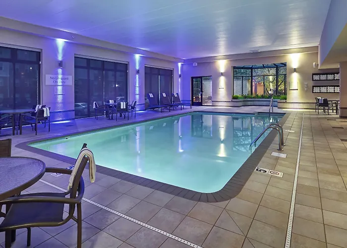 Courtyard By Marriott Bloomington Mall Of America