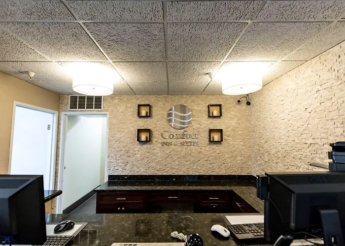Comfort Inn & Suites Paw Paw