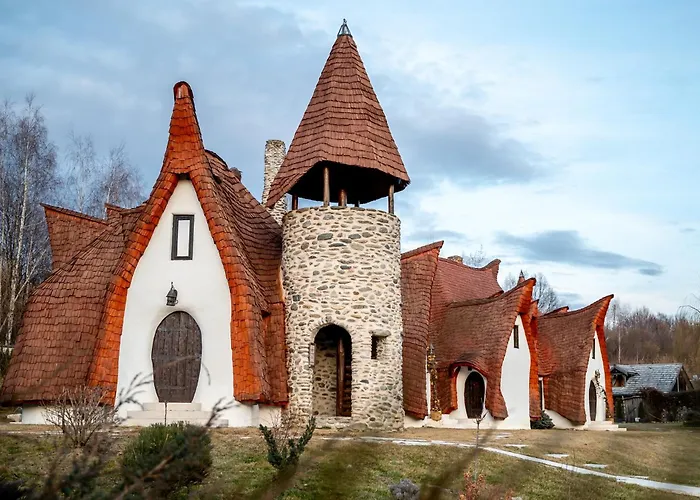Castelul De Lut - Eco Boutique Guesthouse (Adults Only)