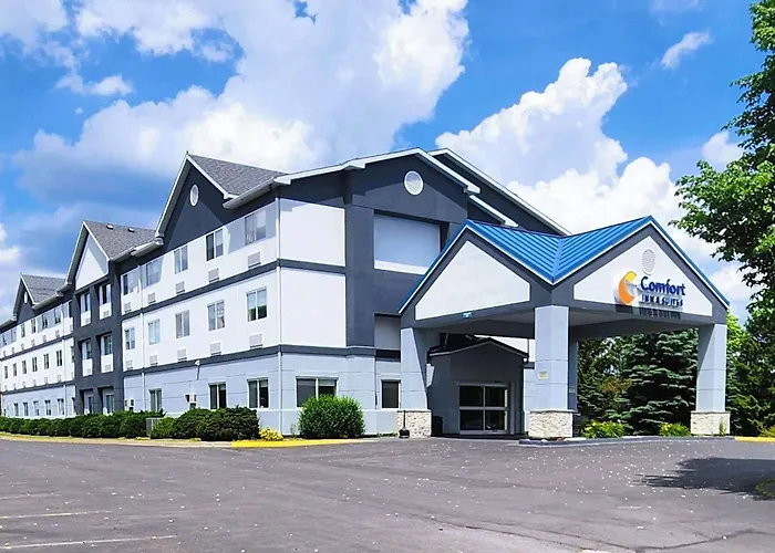 Comfort Inn & Suites - Syracuse
