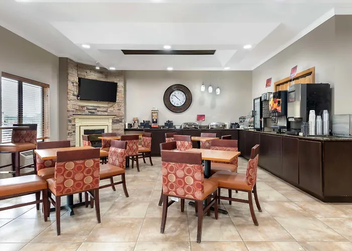 Best Western Plus Albert Lea I-90/I-35 Hotel