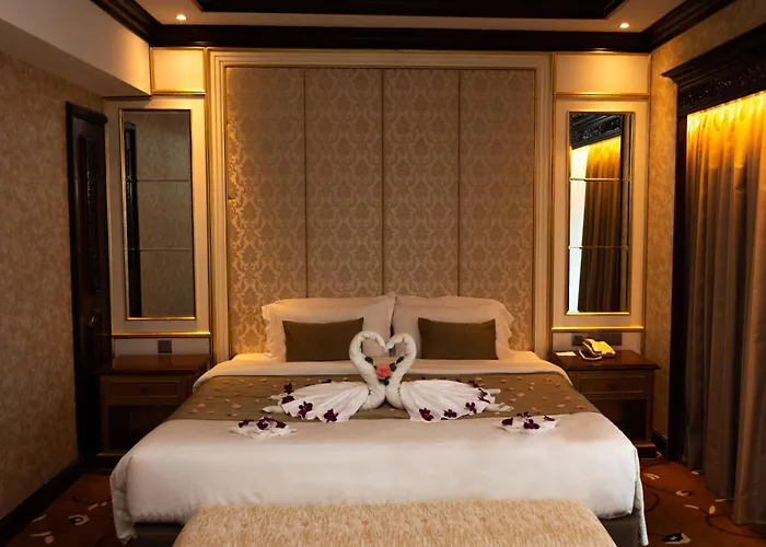 Puteri Wing - Riverside Majestic Hotel Kuching