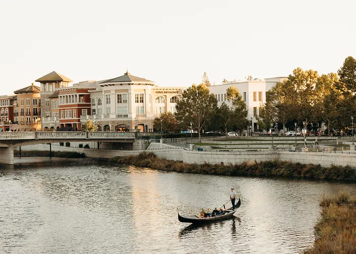 Napa River Inn