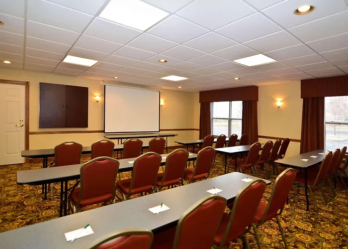 Country Inn & Suites By Radisson, Stevens Point, Wi