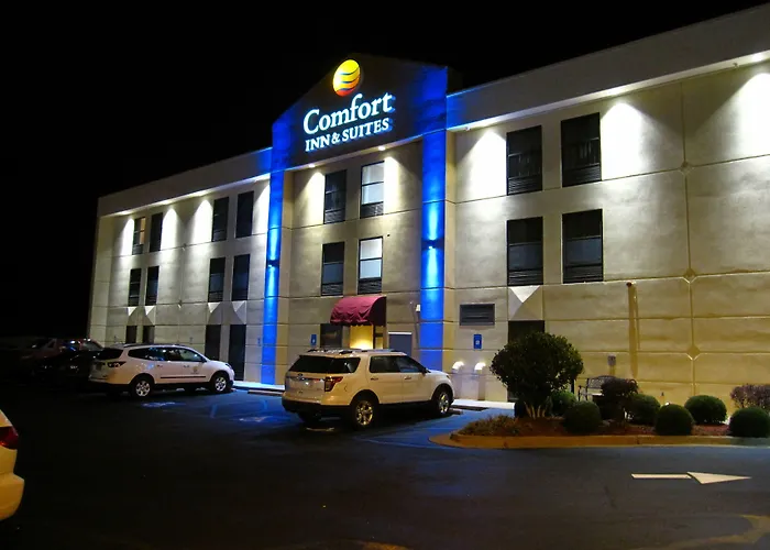 Comfort Inn & Suites Lagrange East