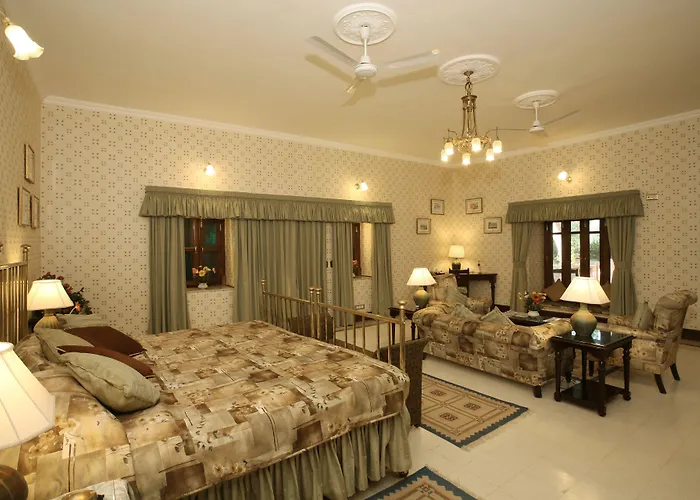 Gajner Palace-Heritage By Hrh Group Of Hotels
