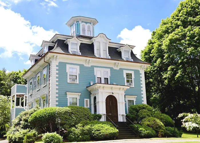 The Hotel Marblehead