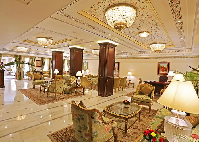 Taj Fateh Prakash Palace
