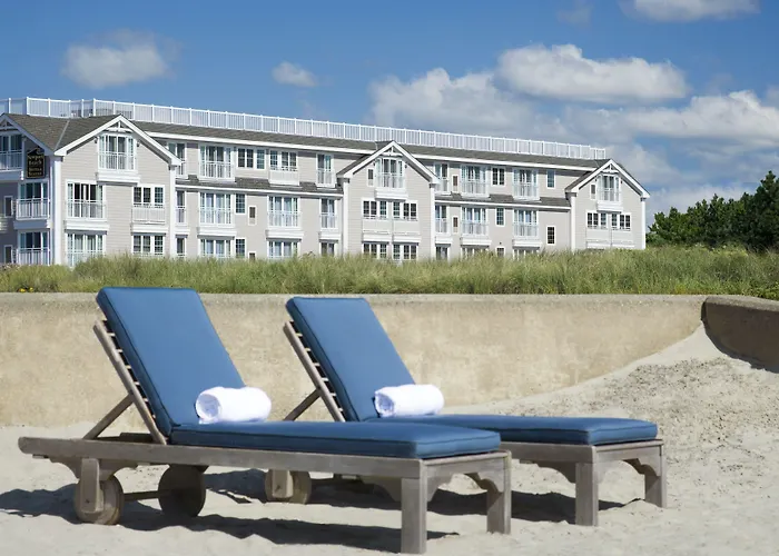 Newport Beach Hotel & Suites