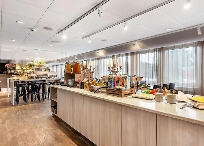 Best Western Plus Park Airport