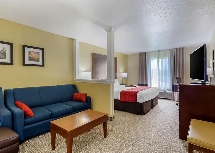 Comfort Inn & Suites Hillsville I-77