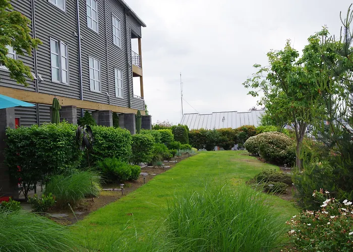 Inn At Port Gardner-Everett Waterfront, An Ascend Collection Hotel