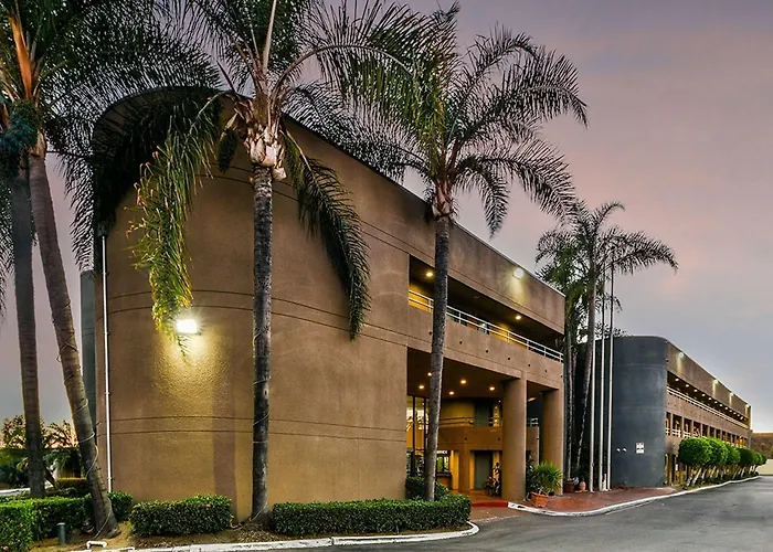 Travelodge By Wyndham Commerce Los Angeles Area