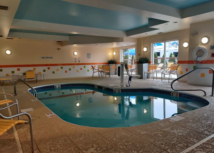 Comfort Inn & Suites South