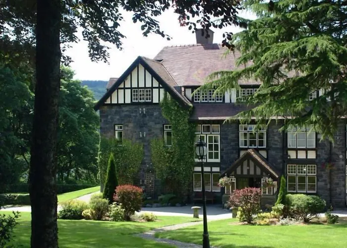 Lake Vyrnwy Hotel & Spa Hirnant