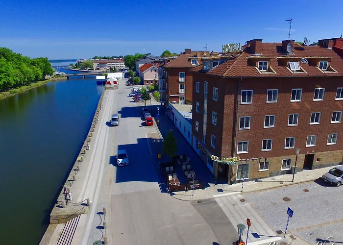 Strand Hotell