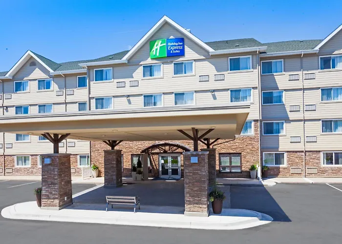 Holiday Inn Express & Suites Uptown Fredericton By Ihg