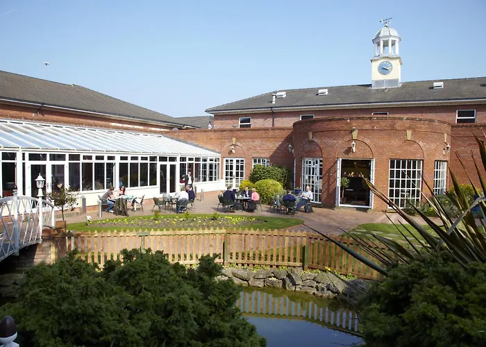 Village Hotel Chester St David'S