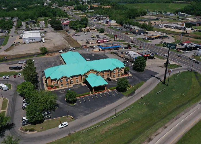 Quality Inn & Suites Alma I-40