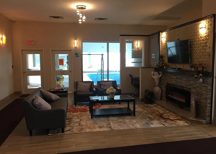 Bay Hill Inns & Suites