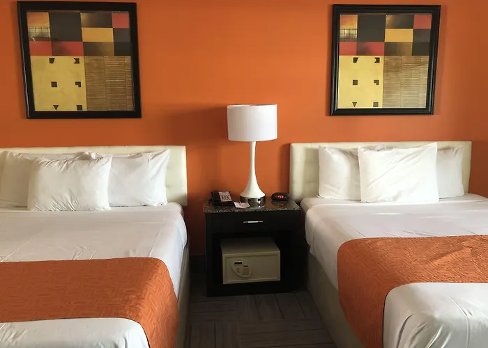 Howard Johnson By Wyndham North Bergen