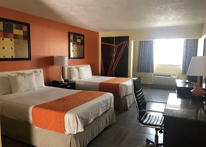 Howard Johnson By Wyndham North Bergen