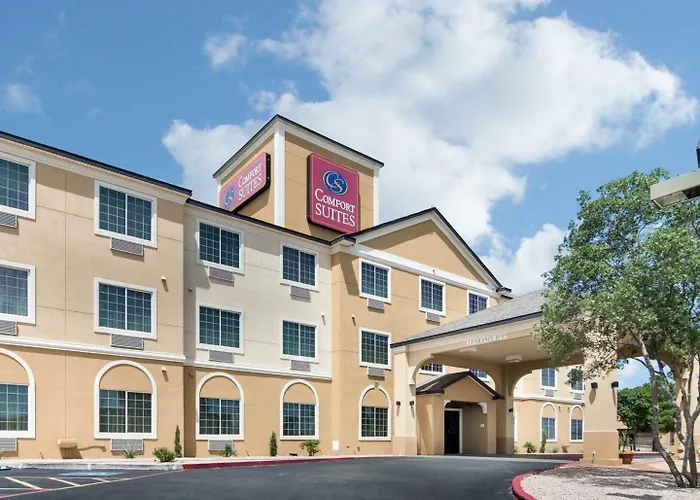 Comfort Suites Odessa Near University