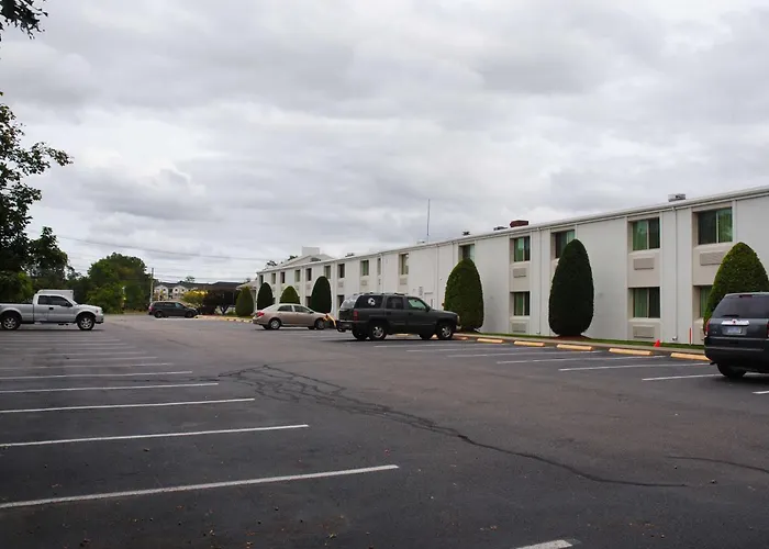 Motel 6-, Ma - Providence East