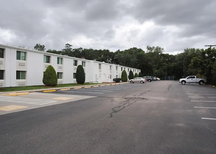 Motel 6-, Ma - Providence East
