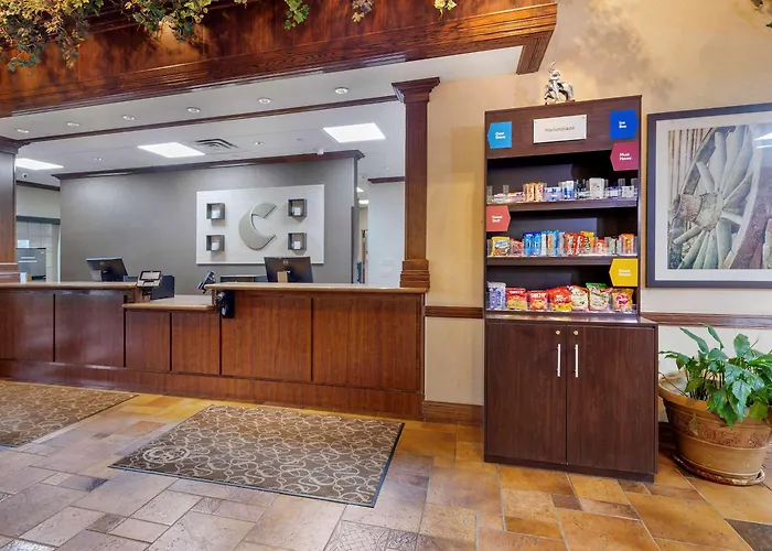 Comfort Suites Marshall