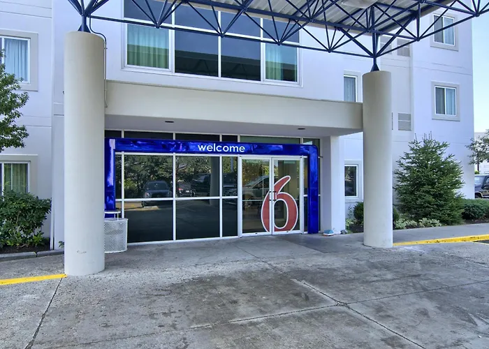 Motel 6-, Nh
